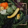 Przepisy na pyszne i zdrowe dania z warzywami i owocami w roli głównej
