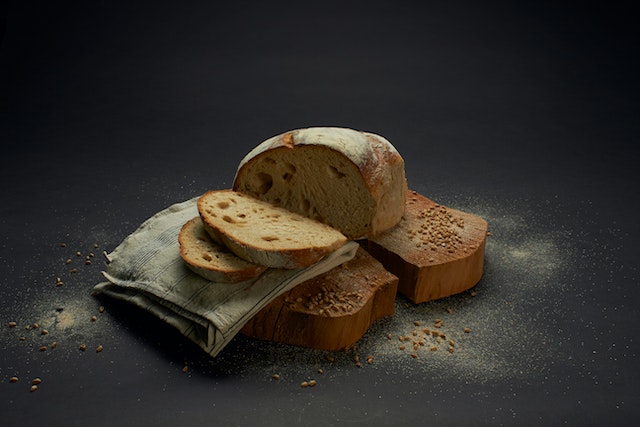Jak przechowywać chleb, aby dłużej zachował świeżość