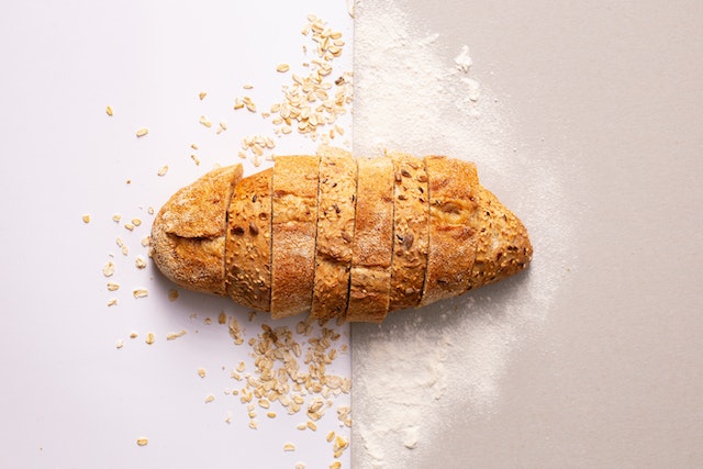 Jak wybrać najlepsze drożdże do wypieku chleba
