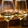 Jakie są najważniejsze zasady dobrego serwowania wina